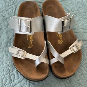 Size 42N. (11N) Big buckle series. See notes below for more details.